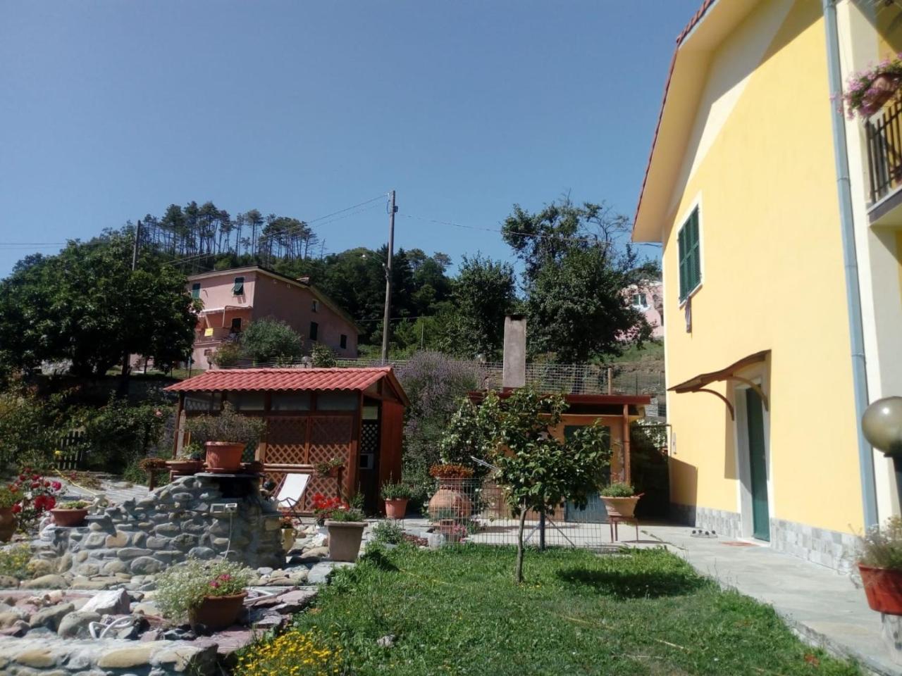 Affittacamere Graziella Vernazza Luaran gambar